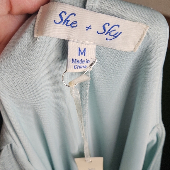 She + Sky size Medium Dress NWT - Picture 6 of 7